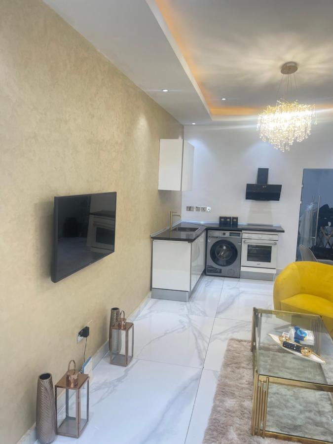 The Vittins Apartment Accra Ngoại thất bức ảnh