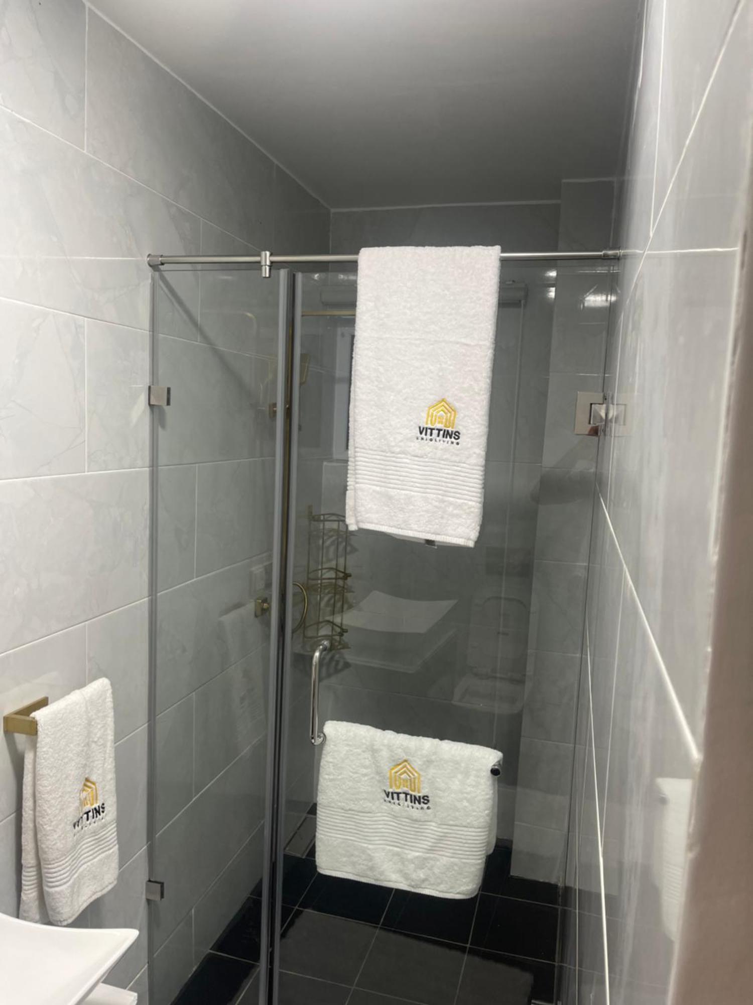 The Vittins Apartment Accra Ngoại thất bức ảnh