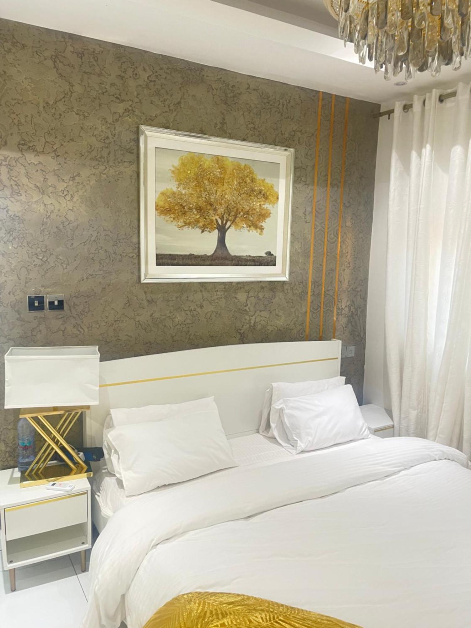 The Vittins Apartment Accra Ngoại thất bức ảnh