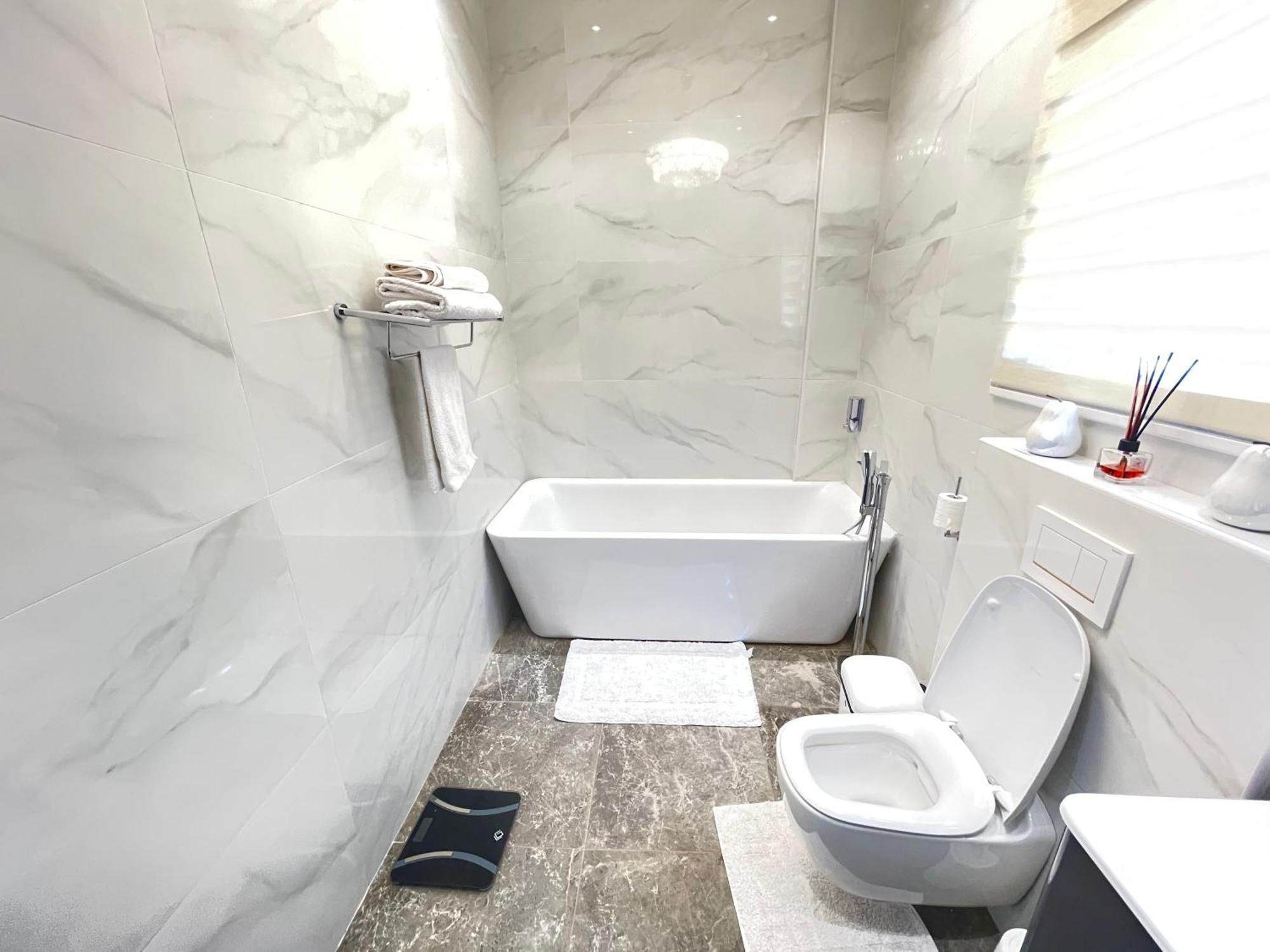 The Vittins Apartment Accra Ngoại thất bức ảnh