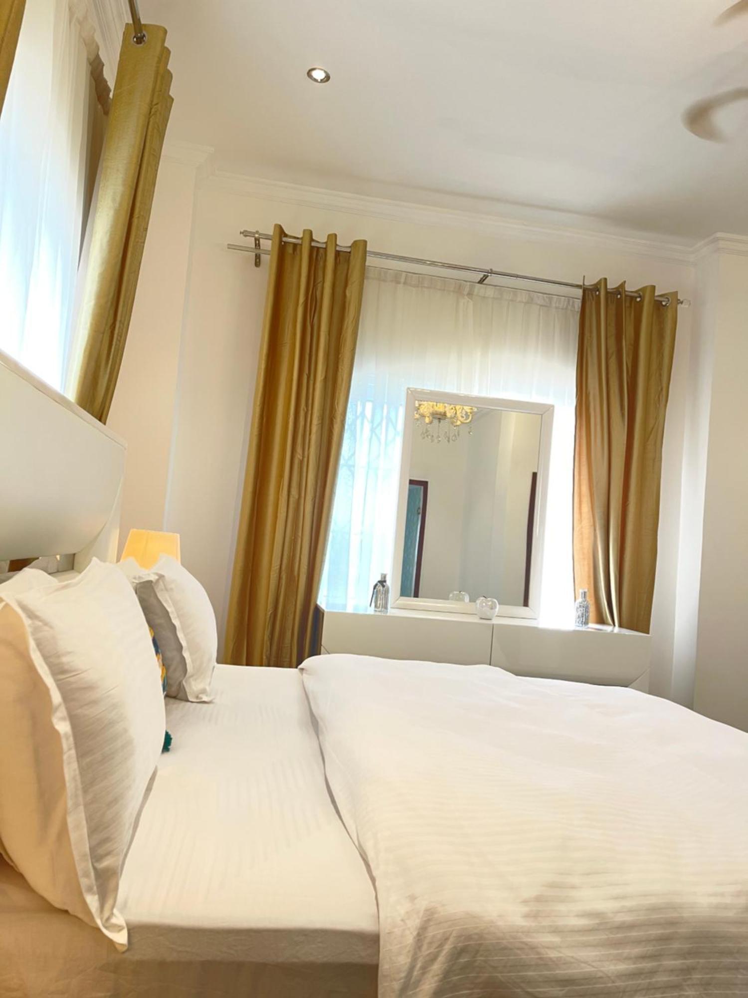 The Vittins Apartment Accra Ngoại thất bức ảnh
