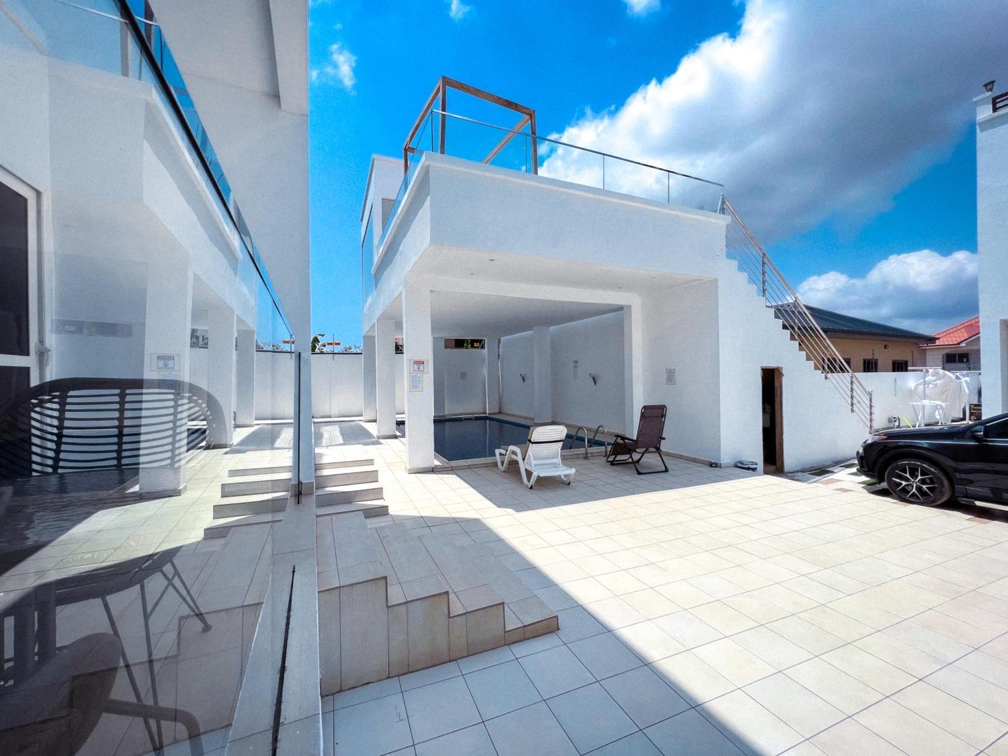 The Vittins Apartment Accra Ngoại thất bức ảnh