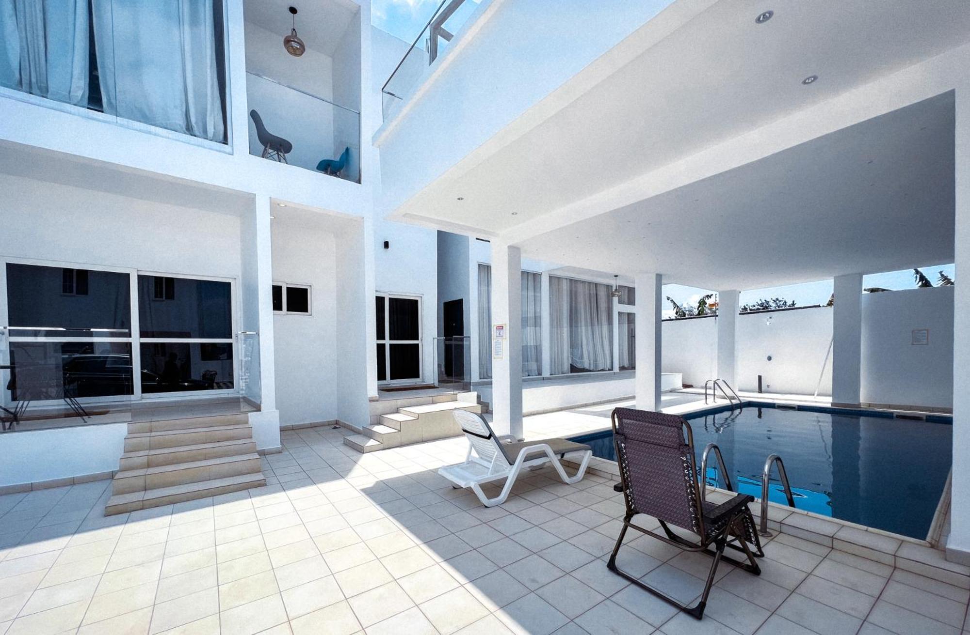 The Vittins Apartment Accra Ngoại thất bức ảnh